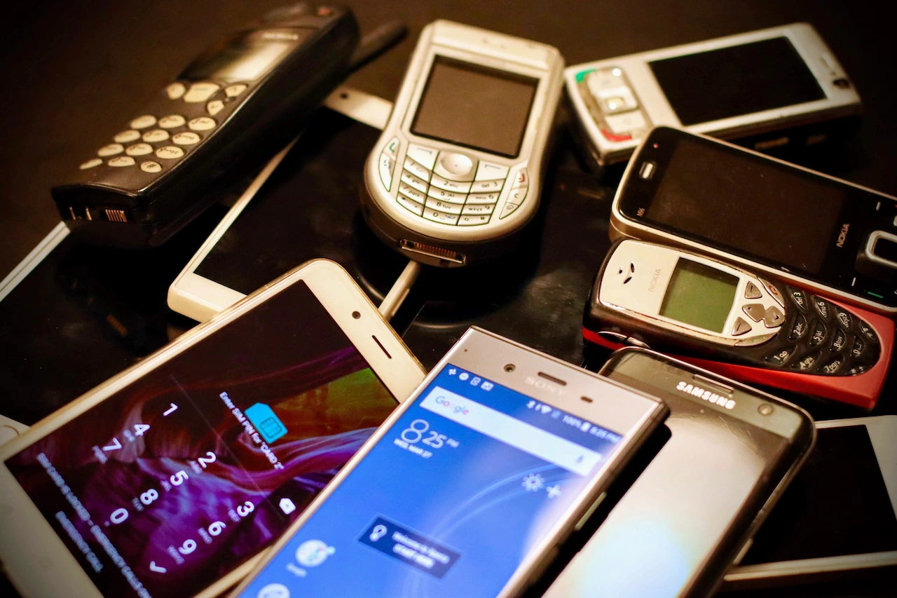 Kam se poděly kultovní mobily značek Nokia a Sony Ericsson?
